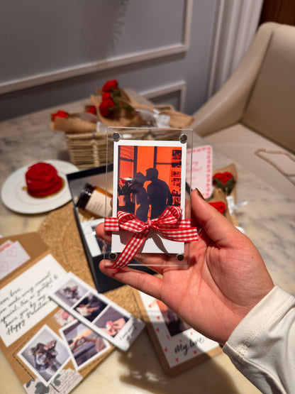 Love in a Box – For Him