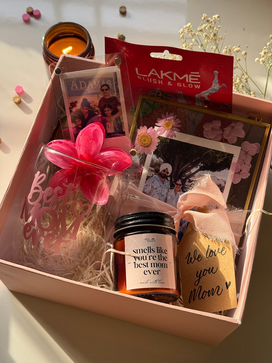 Love Hamper For Mom